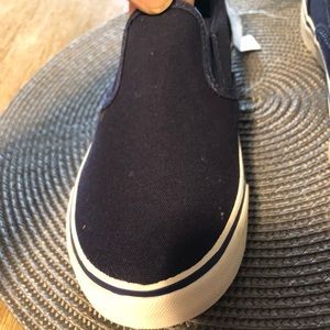 Boys shoes